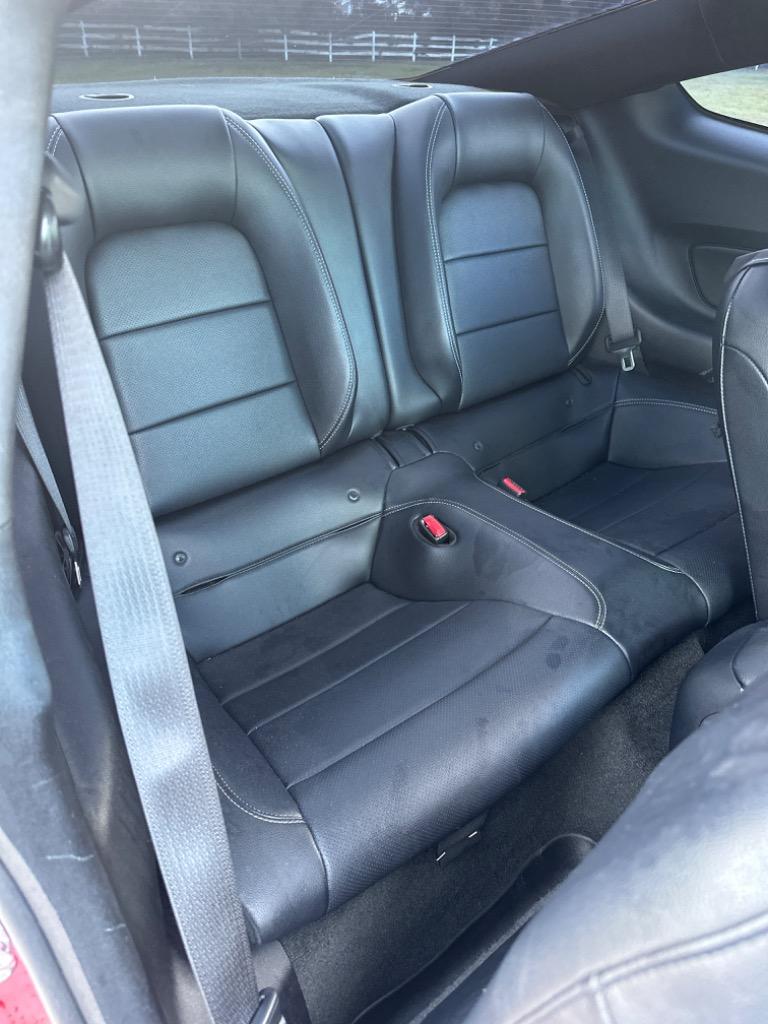 2017 Ford Mustang - $39,995